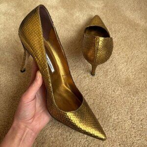 Manolo Blahnik BB pumps